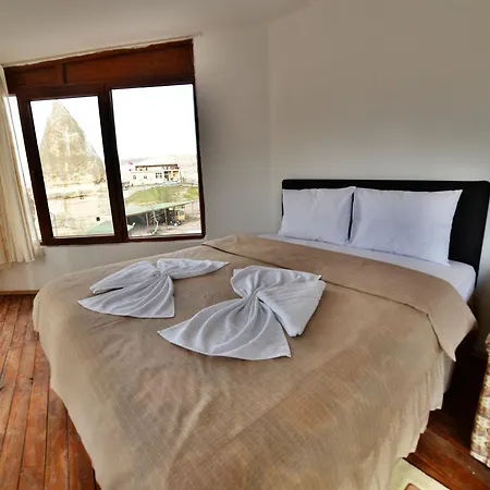 Cave Seasons Deluxe 2* غوريمِيه