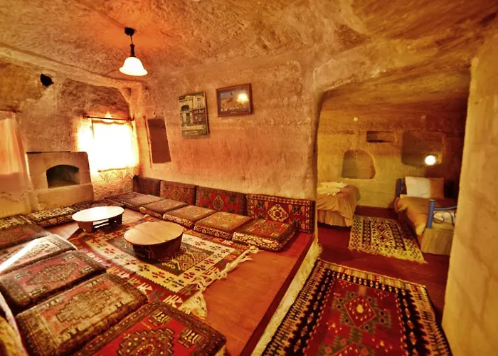 Cave Seasons Deluxe Göreme