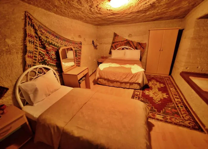 Cave Seasons Deluxe Bed & Breakfast 2*