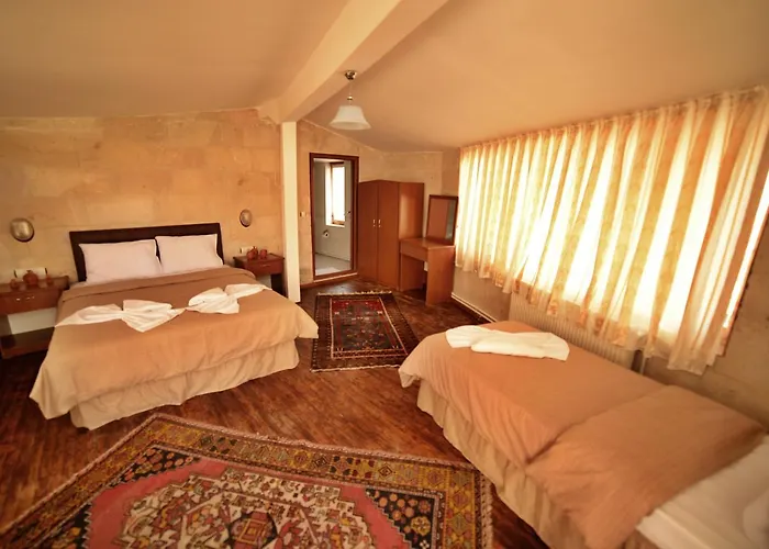 Cave Seasons Deluxe Bed & Breakfast