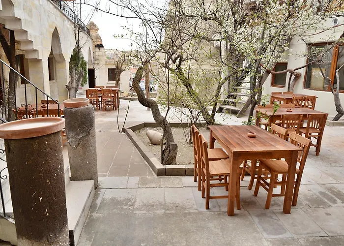 Cave Seasons Deluxe Bed & Breakfast Göreme