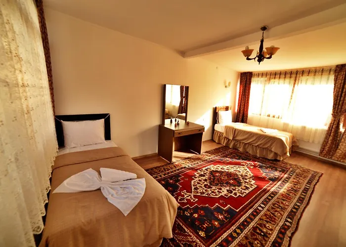 Cave Seasons Deluxe Bed & Breakfast