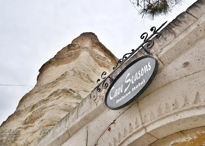 Cave Seasons Deluxe 2* Göreme