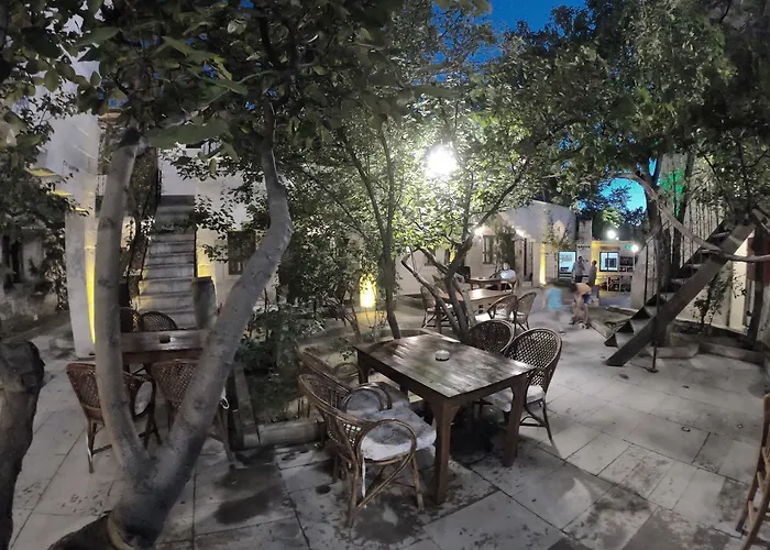 Cave Seasons Deluxe Göreme