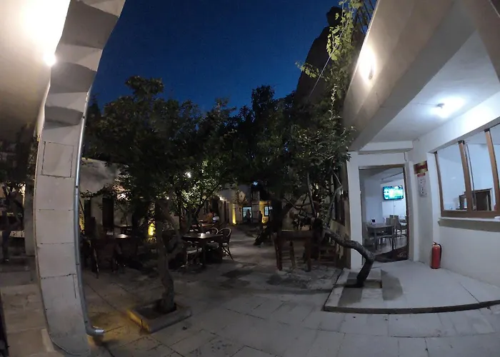 Cave Seasons Deluxe Göreme